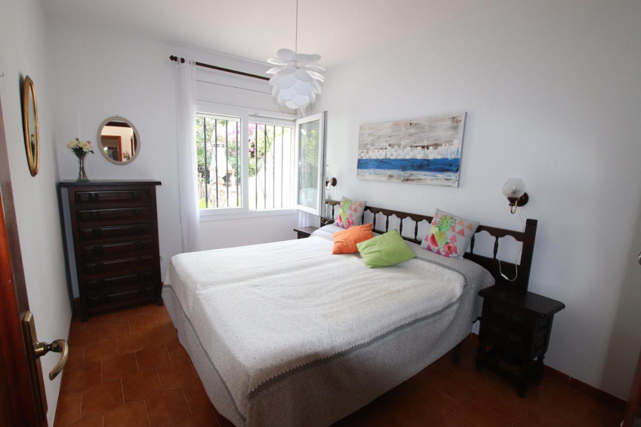 Planta Baja, Primera Linea, Playa, Jardin Privado, Ardiaca, Cambrils, Apartamento Jacqueline Bagian luar foto