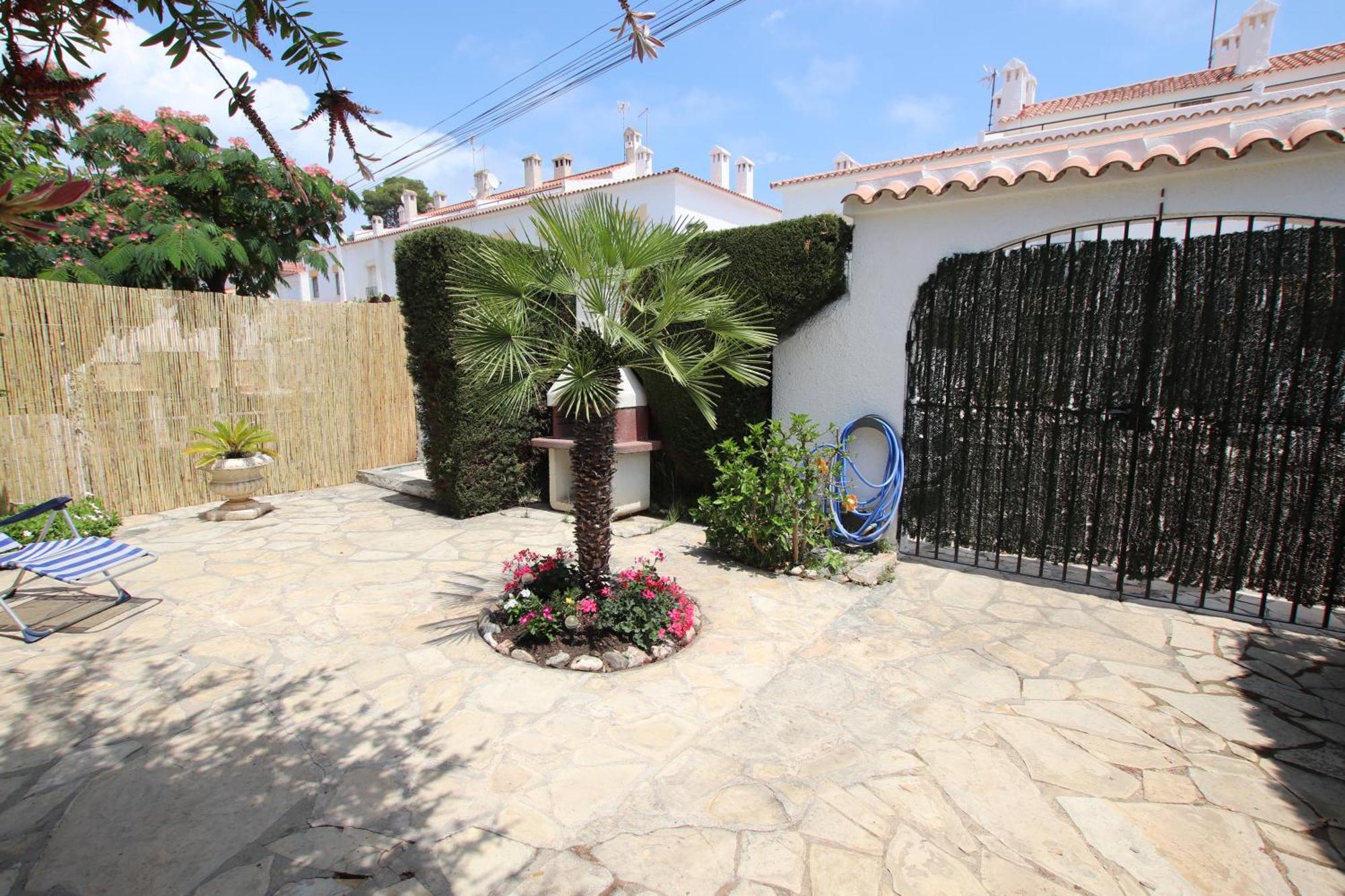Planta Baja, Primera Linea, Playa, Jardin Privado, Ardiaca, Cambrils, Apartamento Jacqueline Bagian luar foto